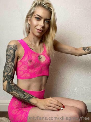 media 5 today / xlilagreyyfree nude photo #32