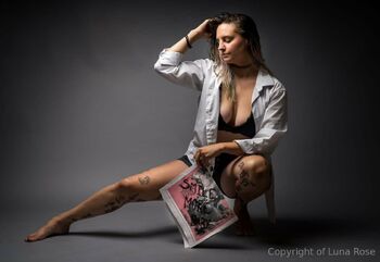 Luna Ros / xlunarosex / lunalilyblack nude photo #9