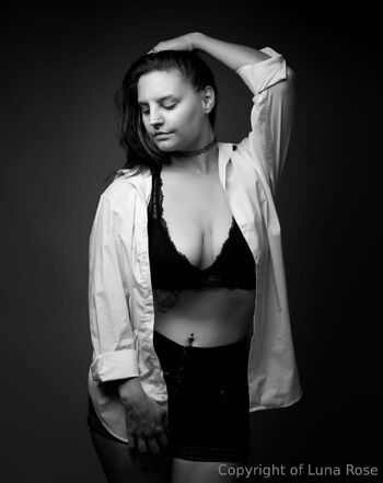 Luna Ros / xlunarosex / lunalilyblack nude photo #10