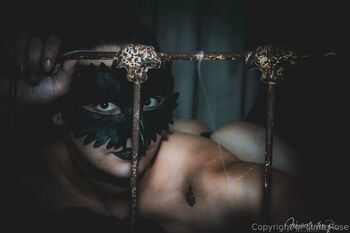 Luna Ros / xlunarosex / lunalilyblack nude photo #28