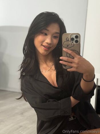 Xoey L / xoeyli nude photo #25