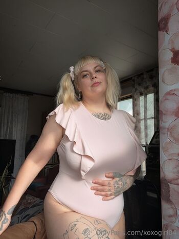 Xoxogirl3 FREE / xoxogirl04 nude photo #1