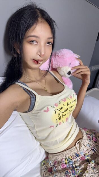 Xoxogirl3 FREE / xoxogirl04 nude photo #27