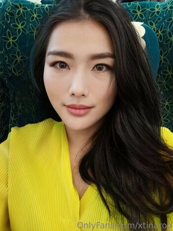 Christina / xtinarob nude photo #5