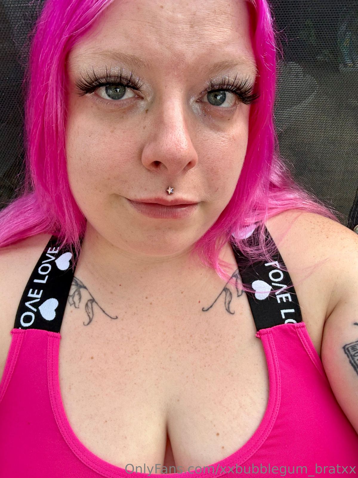 xXBubblegum_BratX / xxbubblegum_bratxx nude photo #6