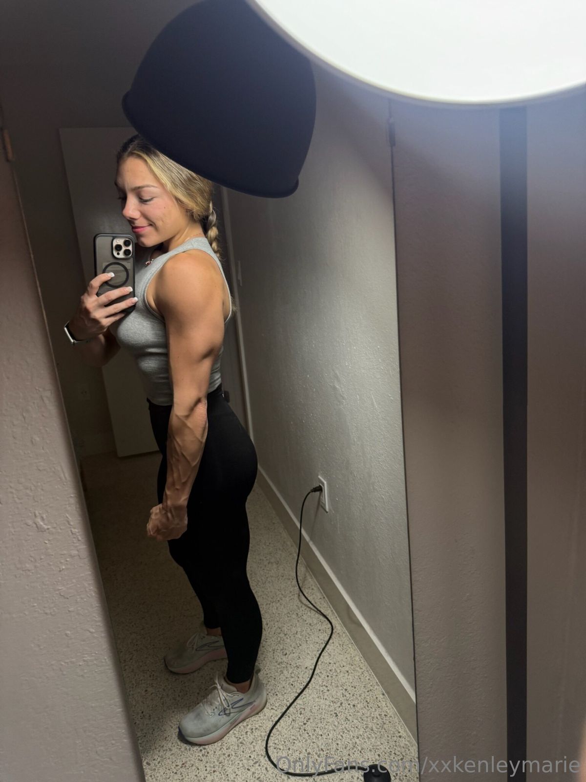 Kenley Your Favorite Flex / xxkenleymarie nude photo #14