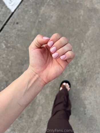 Kenley Your Favorite Flex / xxkenleymarie nude photo #30