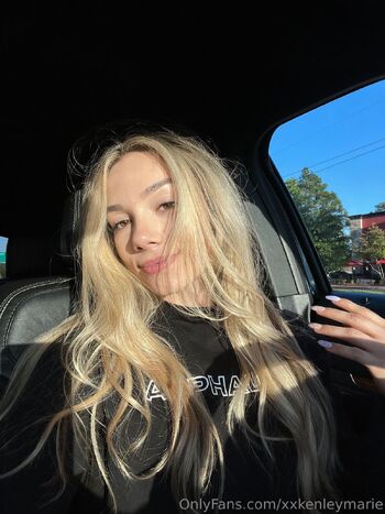 Kenley Your Favorite Flex / xxkenleymarie nude photo #32