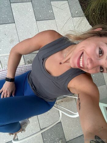 Kenley Your Favorite Flex / xxkenleymarie nude photo #33