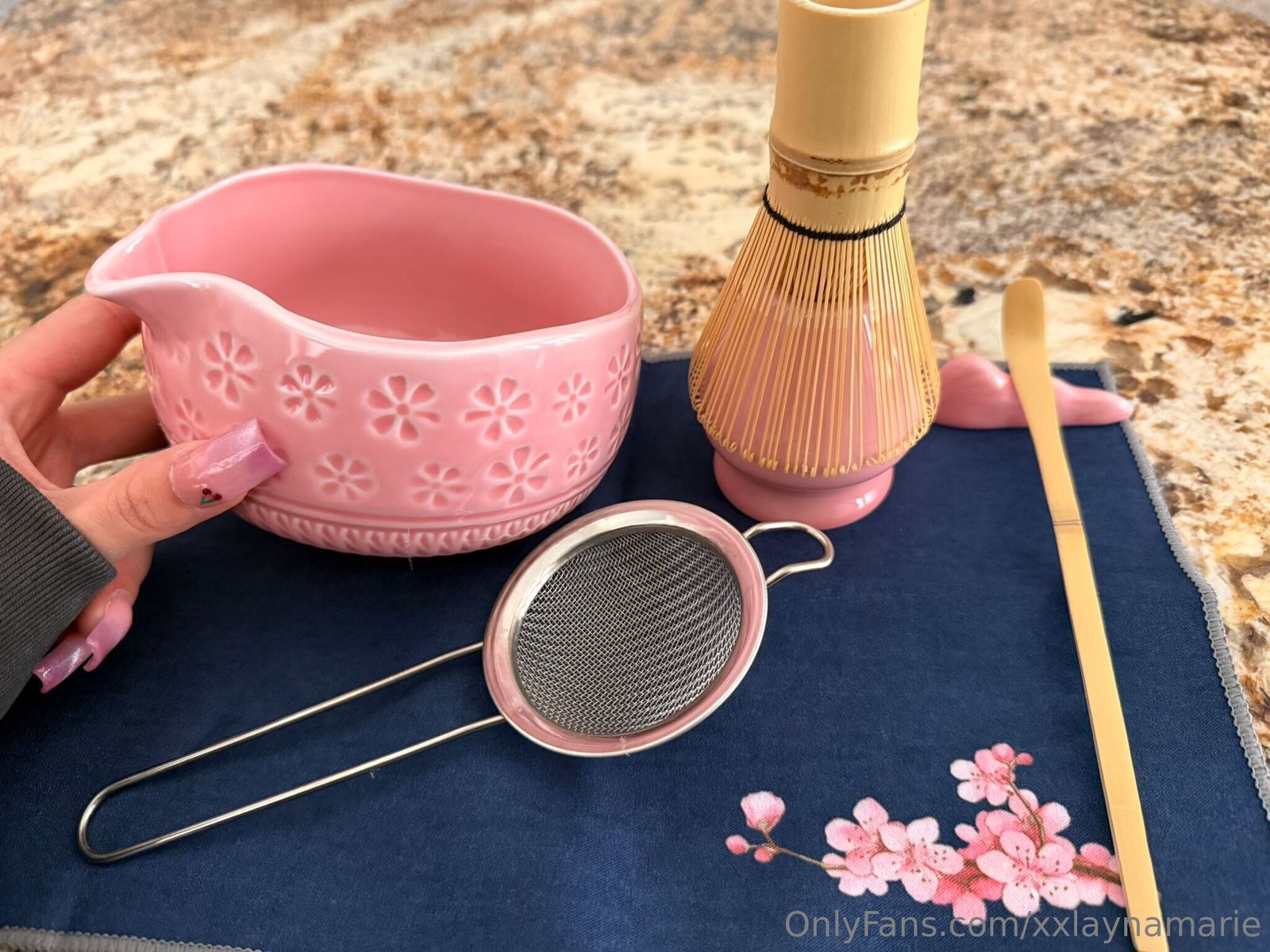 𝙓𝙓𝙇𝘼𝙔𝙉 / xxlaynamarie nude photo #10