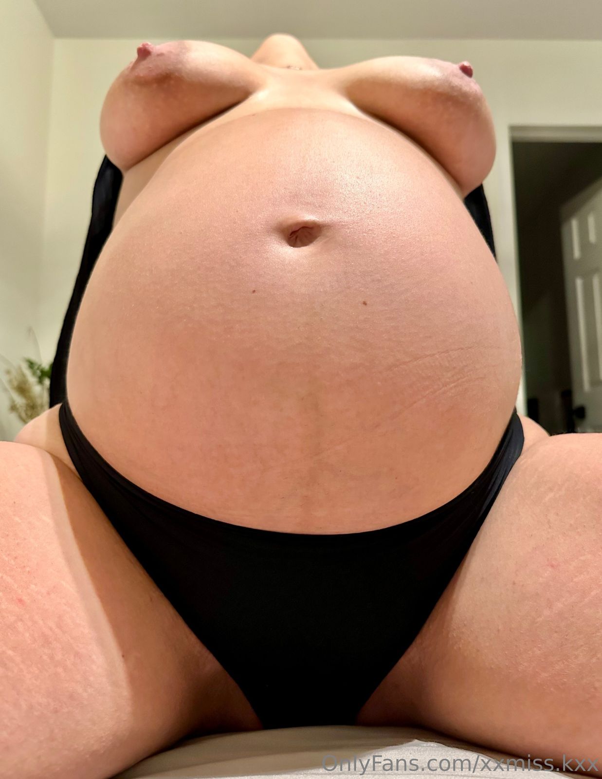 XxMiss.Kx / xxmiss.kxx nude photo #5