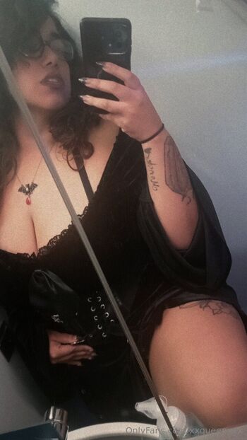 SuccubusQueen / xxqueenxxx nude photo #12