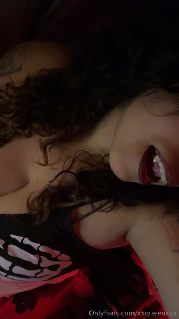 SuccubusQueen / xxqueenxxx nude photo #18
