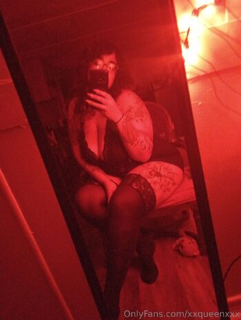 SuccubusQueen / xxqueenxxx nude photo #23