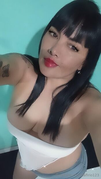 Flavia soleda / xyaro_x / safiro7661 nude photo #28