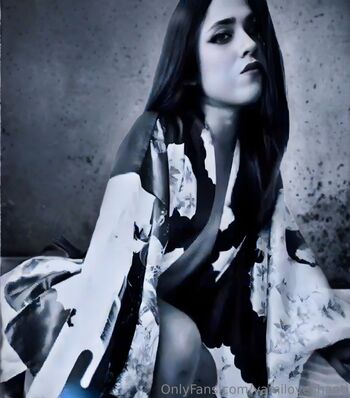 Yamilov / yamiloveshanti nude photo #9