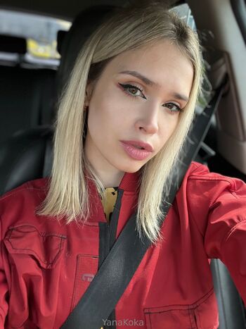 Yana Kok / yanakokafree nude photo #8