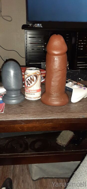 Yanasincell66 / yanasincell666 nude photo #14