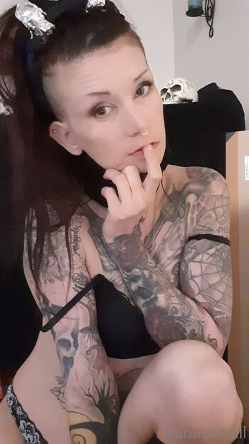 Yanasincell66 / yanasincell666 nude photo #28