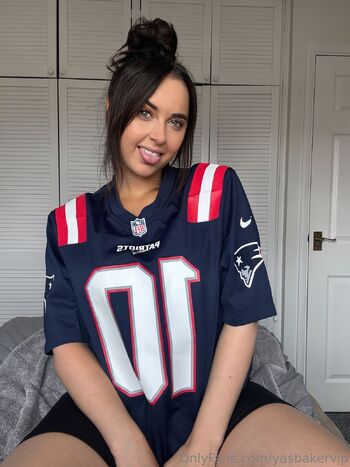 YOUR GF YASMIN / yasbakervip nude photo #22