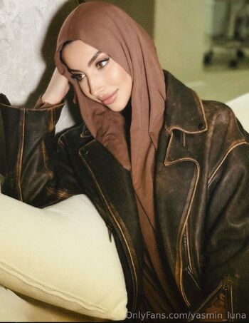 Yasmin / yasmin_luna nude photo #7