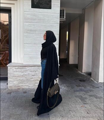 Yasmin / yasmin_luna nude photo #16