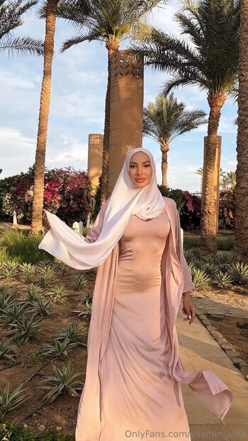 Yasmin / yasmin_luna nude photo #17