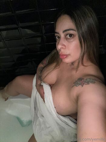 Ye / yemillo / ye.millorini / yemillorini nude photo #1