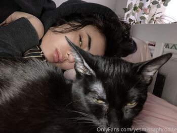 moody lil love goddes / yesmissaphrodite / yesmissaph nude photo #5