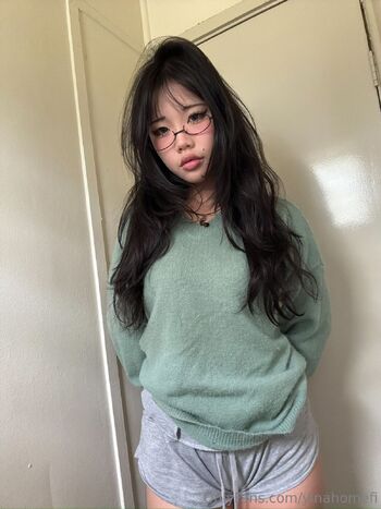 Yin / yinahomefi nude photo #9