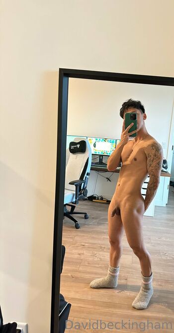 Meltingseou / yirie nude photo #4