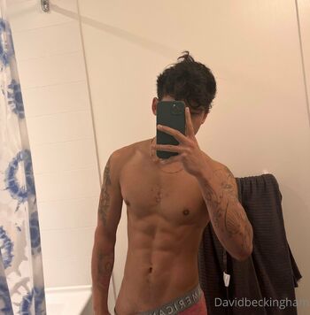 Meltingseou / yirie nude photo #20