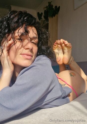 Yoget / yogetaa / cveta.yogeta1 nude photo #15