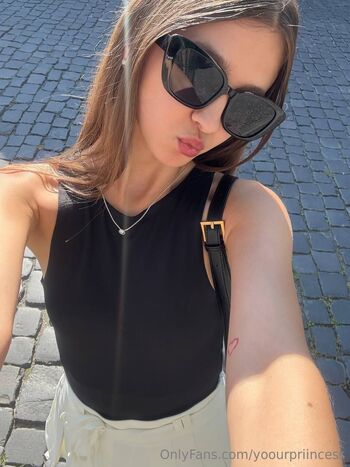 Your princess / yoourpriincess nude photo #28