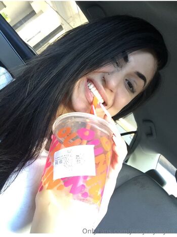 OnlyFans / youfoundmyof nude photo #16