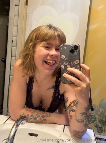 Charlott / youonlywishyoucould nude photo #25