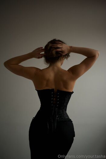 YOUR TASHA NEXT DOO / your.tasha / tasha_fit_1 nude photo #17