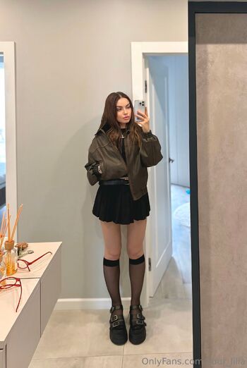 Lilia / your_lilia nude photo #5