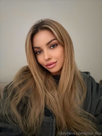 Lilia / your_lilia nude photo #9
