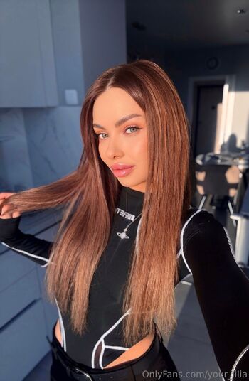 Lilia / your_lilia nude photo #13