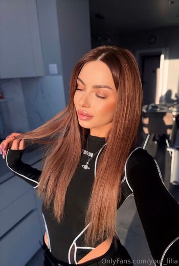 Lilia / your_lilia nude photo #14