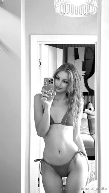 Mara (2005) / your_little_snake nude photo #26