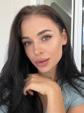 Mila Moore / your_milamoore nude photo #31