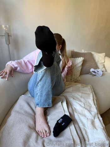 Lett / yourbest_blondie nude photo #12