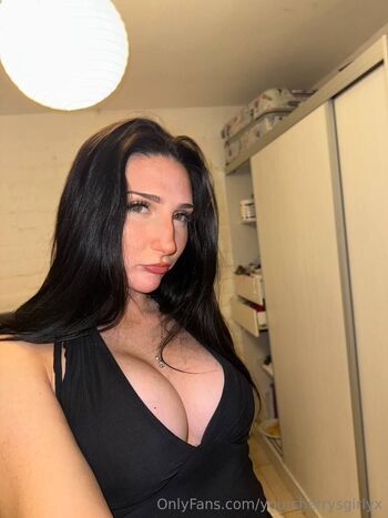 luna / yourcherrysgirlyx nude photo #13