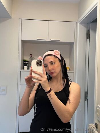 luna / yourcherrysgirlyx nude photo #19