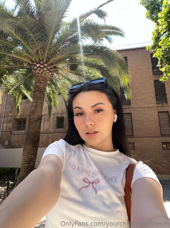 OnlyFans / yourchristmasdream nude photo #5