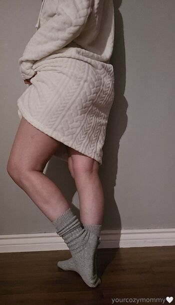 Your Cozy Momm / yourcozymommy nude photo #9