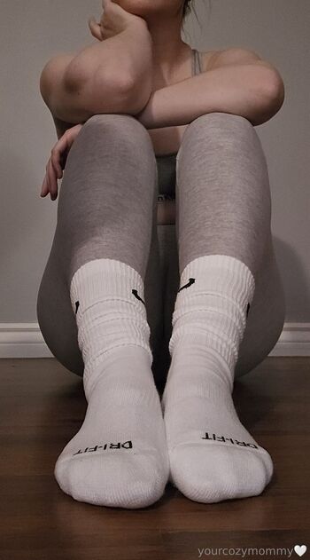 Your Cozy Momm / yourcozymommy nude photo #14