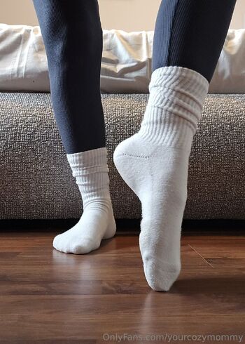 Your Cozy Momm / yourcozymommy nude photo #37